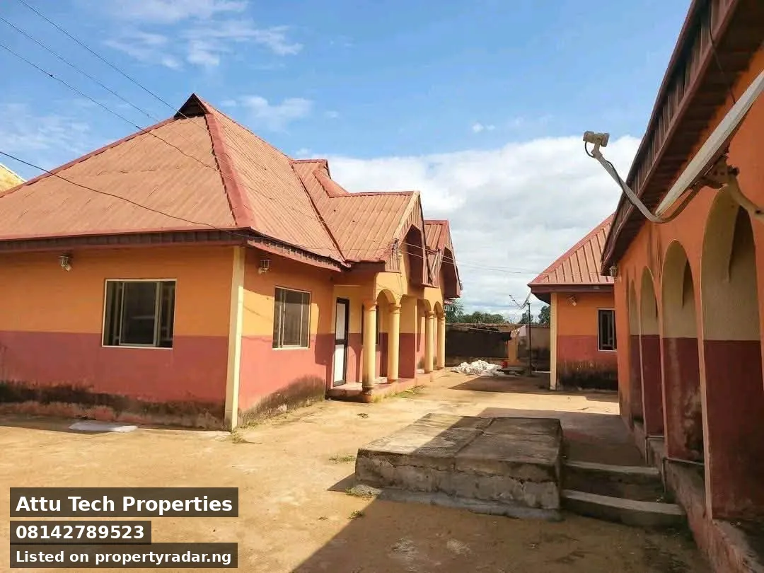 1 Bedroom Block Of Flats In Nyiman For Sale in Benue
