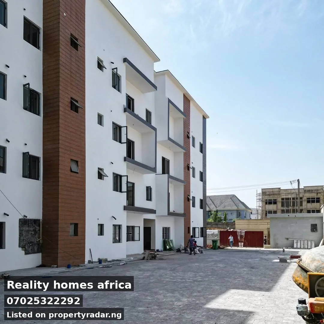 3 Bedroom Block Of Flats In Jabi For Sale in Abuja (FCT)