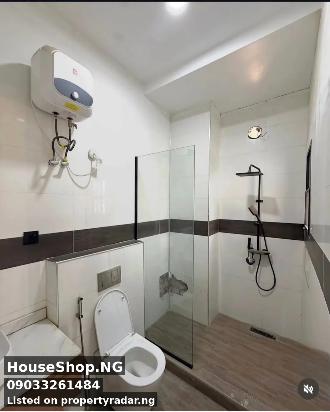 3 Bedroom Block Of Flats In Katampe For Sale in Abuja (FCT)