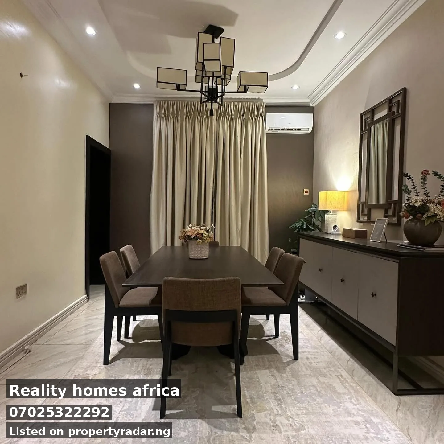 3 Bedroom Block Of Flats In Wuse For Sale in Abuja (FCT)
