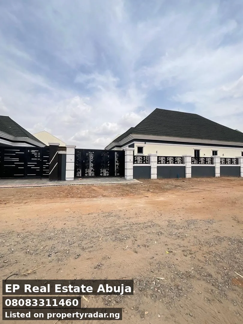 3 Bedroom Bungalow In Apo For Sale in Abuja (FCT)
