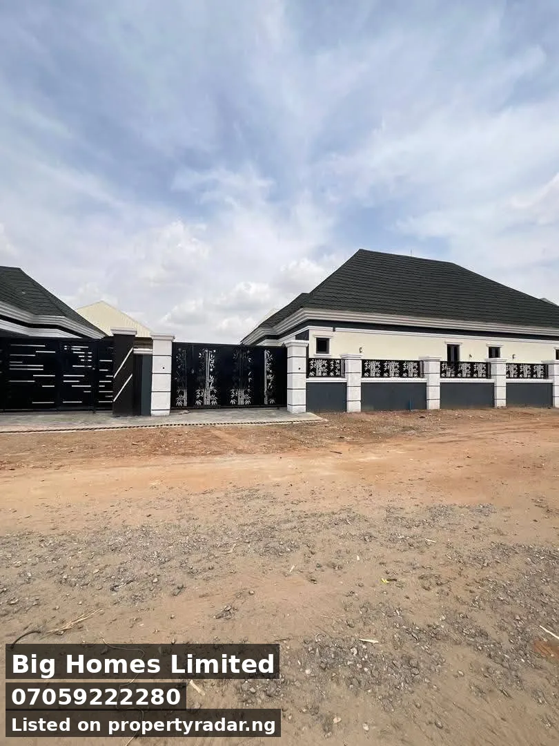 3 Bedroom Bungalow In Apo For Sale in Abuja (FCT)