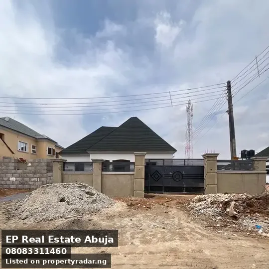 3 Bedroom Bungalow In Apo For Sale in Abuja (FCT)