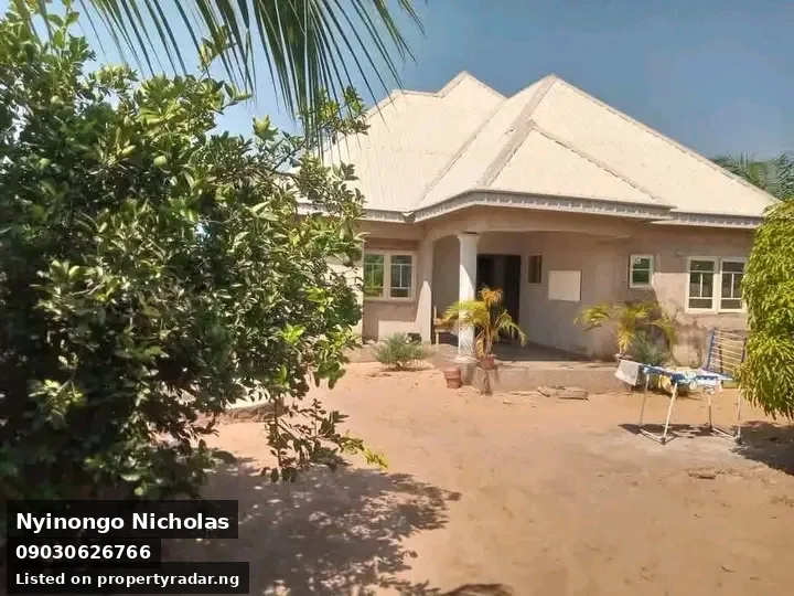 3 Bedroom Bungalow In Nyon For Sale in Benue