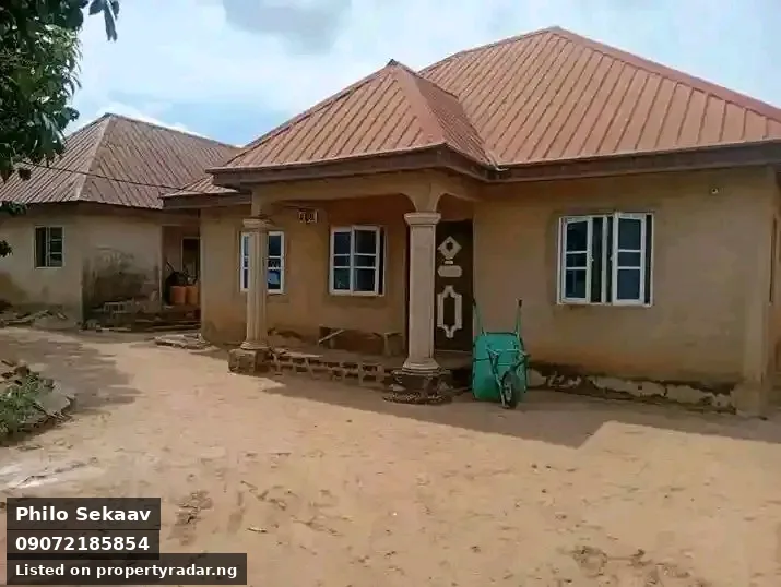3 Bedroom Duplex In Nyon For Sale in Benue