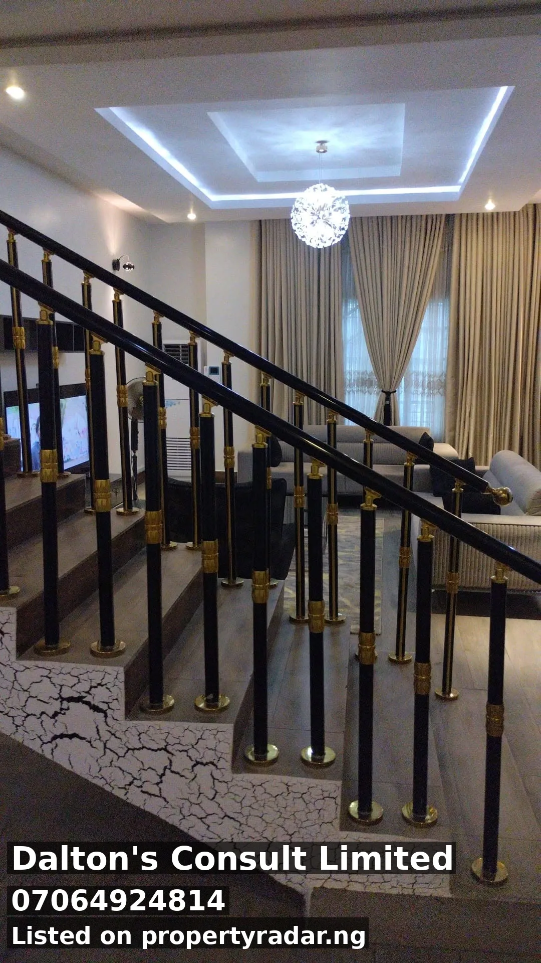 4 Bedroom Duplex In Airport Road For Sale in Abuja (FCT)