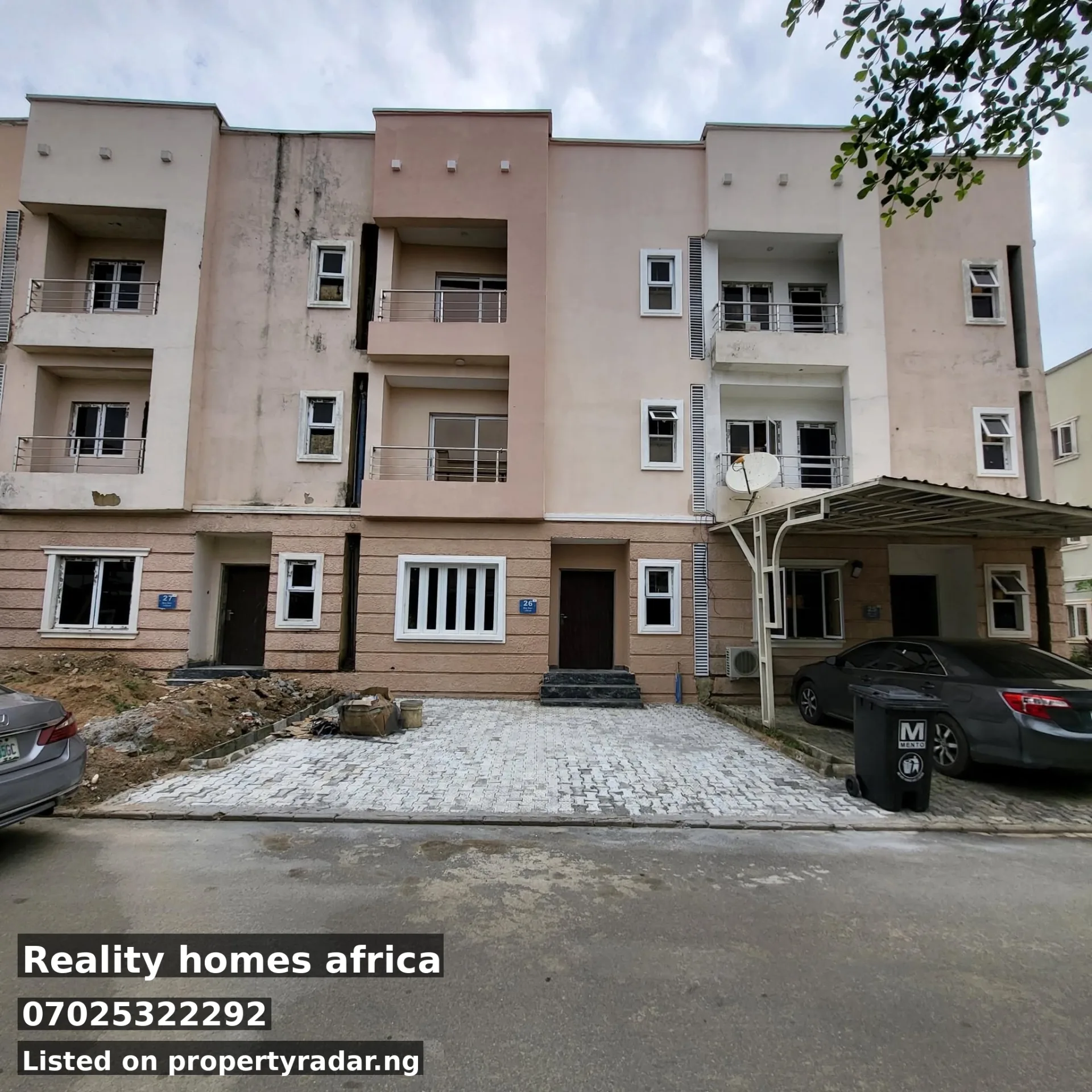 4 Bedroom Duplex In Apo For Sale in Abuja (FCT)
