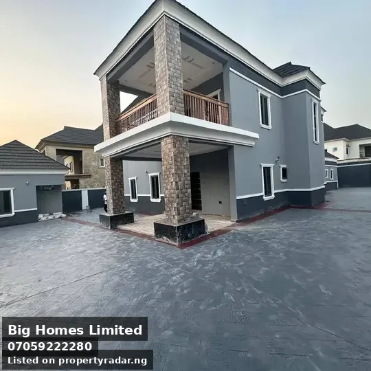 4 Bedroom Duplex In Apo For Sale in Abuja (FCT)