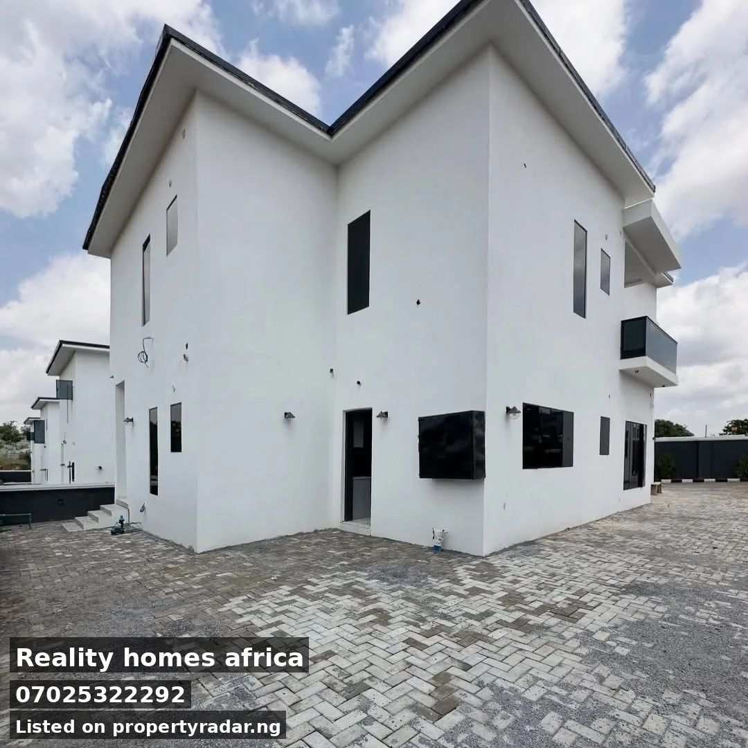 4 Bedroom Duplex In Gaduwa For Sale in Abuja (FCT)