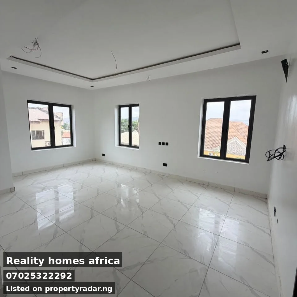 4 Bedroom Duplex In Gwari For Sale in Abuja (FCT)