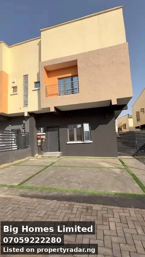 4 Bedroom Duplex In Life Camp For Sale in Abuja (FCT)