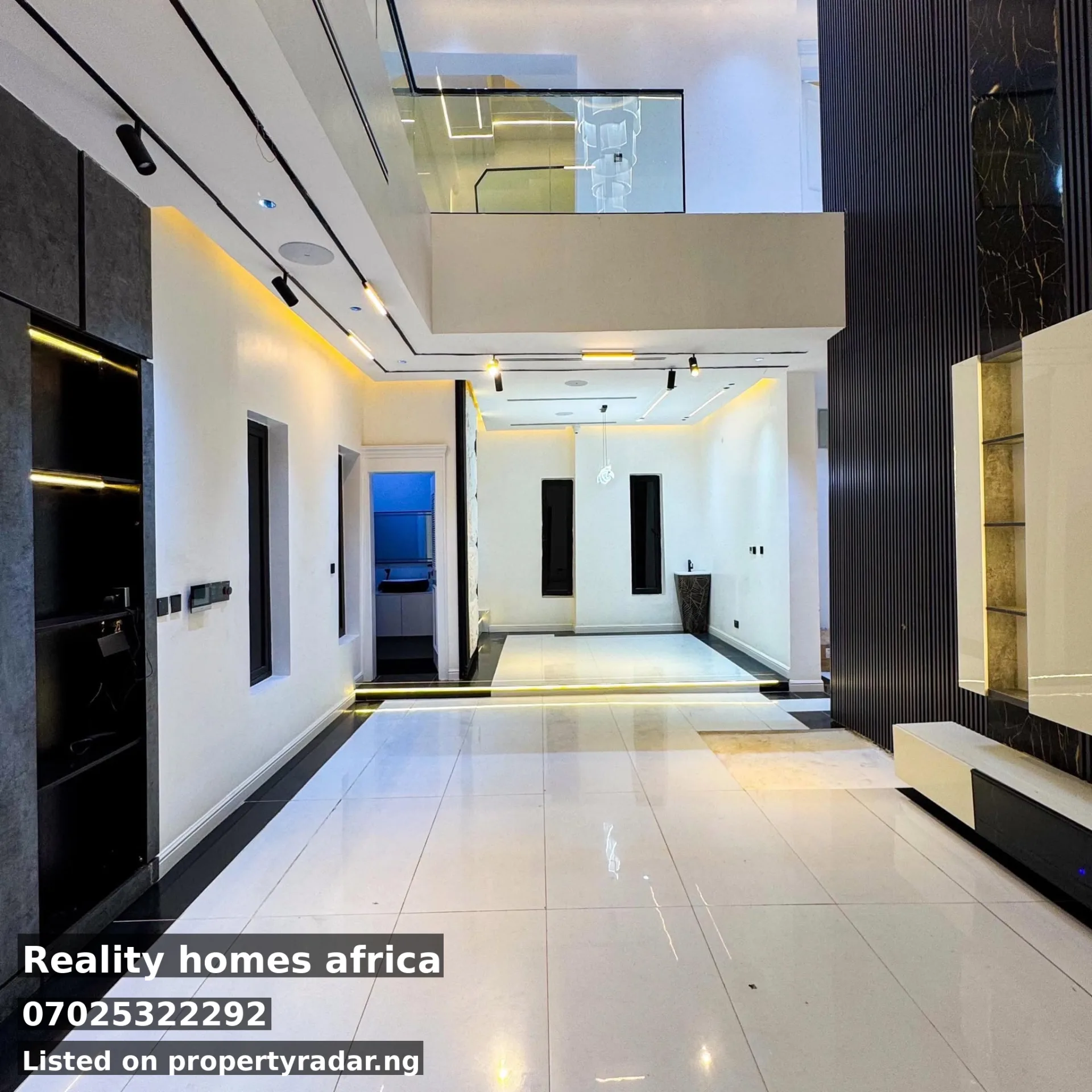 5 Bedroom Duplex In Guzape For Sale in Abuja (FCT)