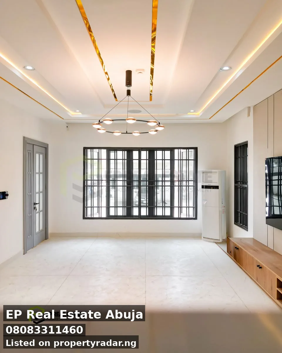 5 Bedroom Duplex In Wuse For Sale in Abuja (FCT)