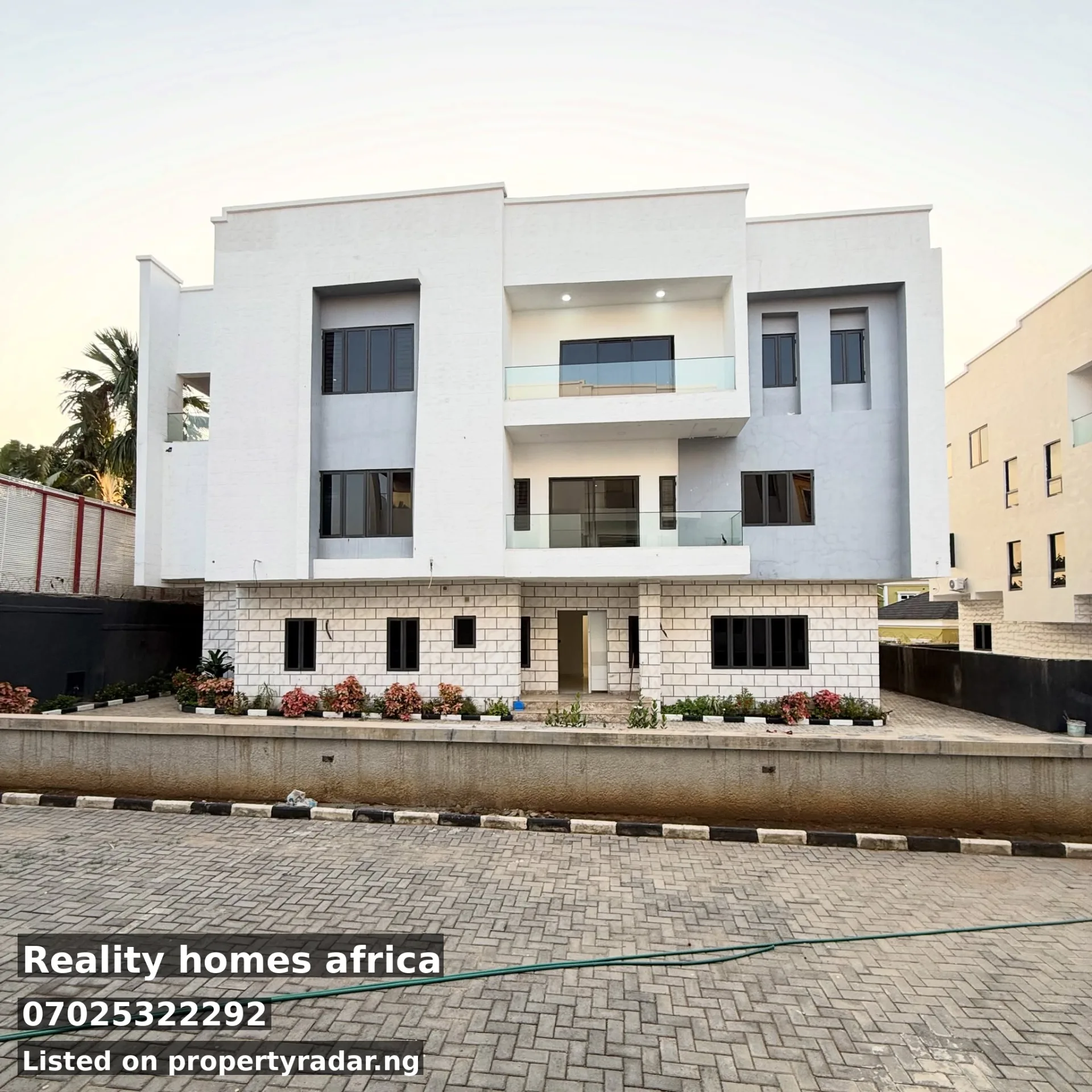 7 Bedroom Mansion In Asokoro For Sale in Abuja (FCT)