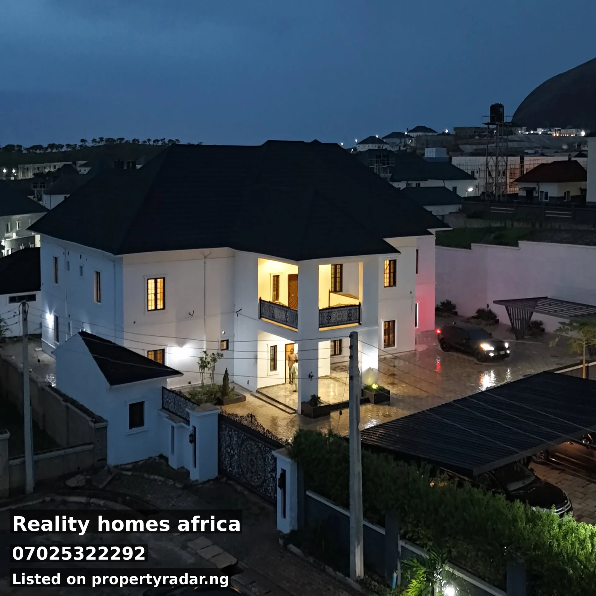 7 Bedroom Mansion In Asokoro For Sale in Abuja (FCT)