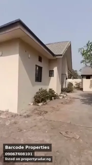 2 Bedroom Bungalow In Wuse For Rent in Abuja (FCT)