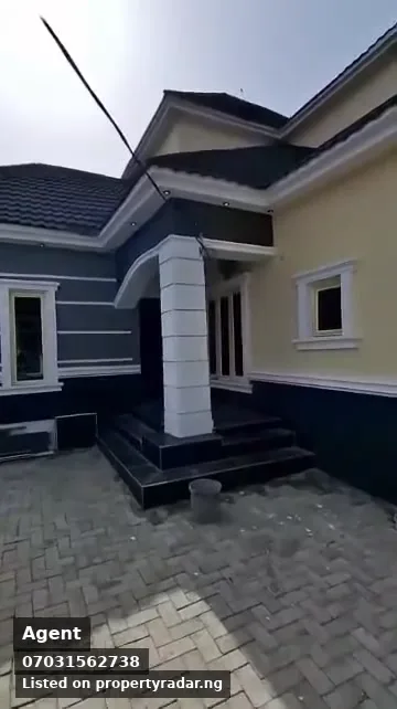 2 Bedroom House In Lugbe For Rent in Abuja (FCT)