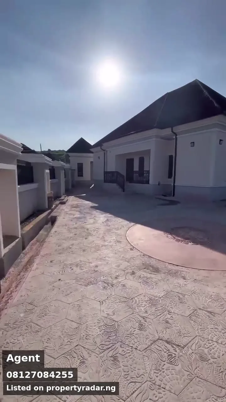 3 Bedroom House In Karsana For Sale in Abuja (FCT)