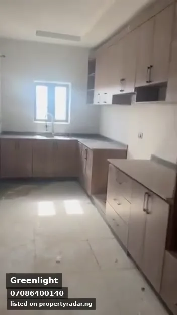 3 Bedroom Block Of Flats In Jabi For Rent in Abuja (FCT)