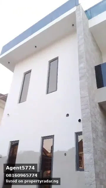 5 Bedroom Duplex In Apo For Sale in Abuja (FCT)