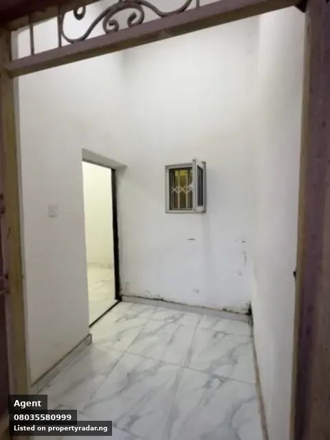 Self Contain In Wuse For Rent in Abuja (FCT)