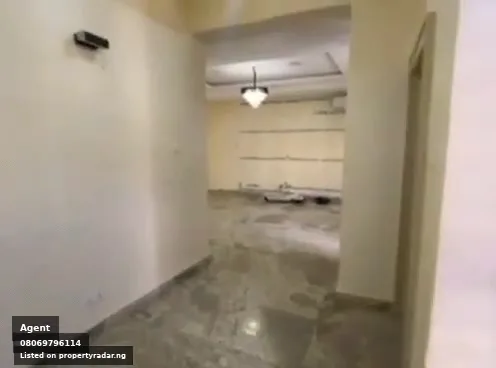 3 Bedroom Block Of Flats In Wuse For Rent in Abuja (FCT)
