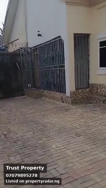 3 Bedroom Bungalow In Lokogoma For Rent in Abuja (FCT)