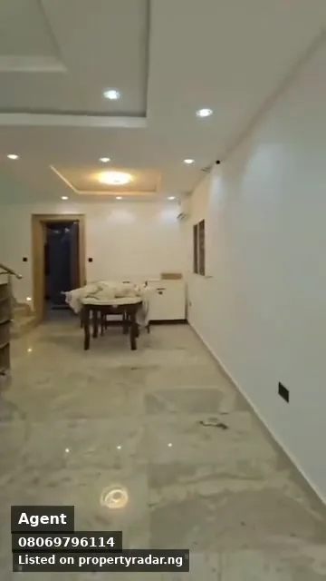 4 Bedroom Duplex In Guzape For Rent in Abuja (FCT)