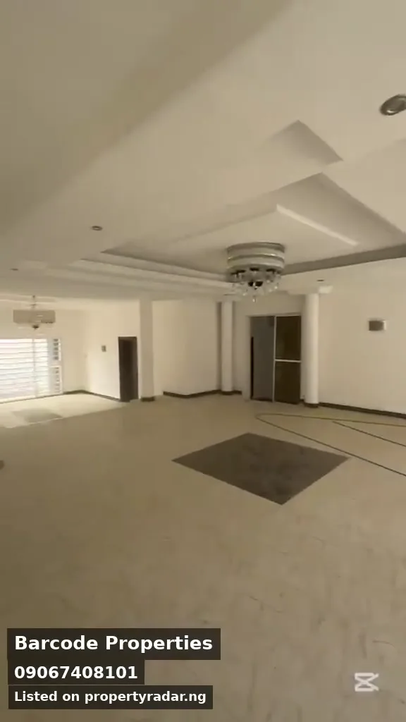 5 Bedroom Duplex In Guzape For Sale in Abuja (FCT)