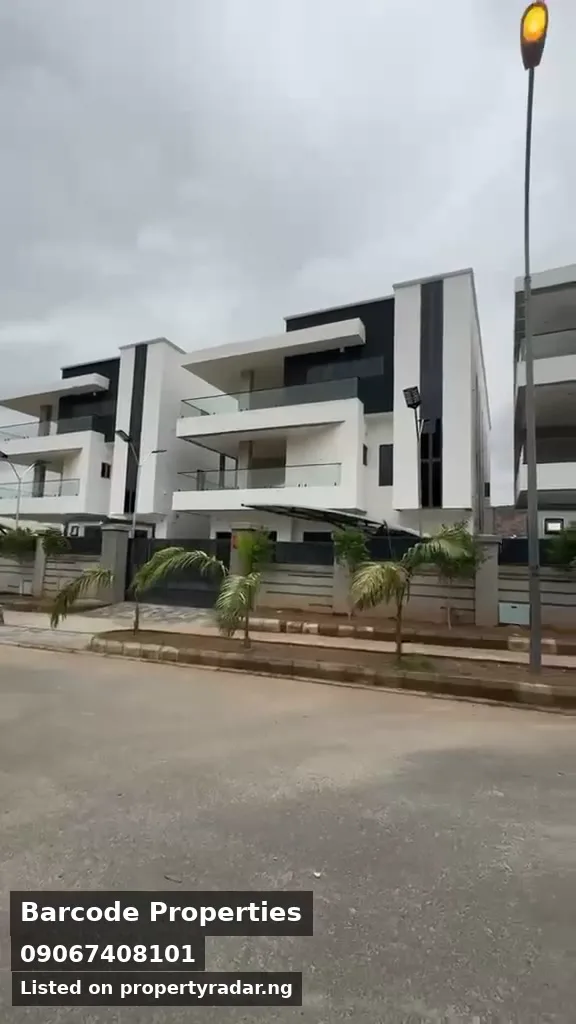 6 Bedroom Duplex In Katampe For Sale in Abuja (FCT)