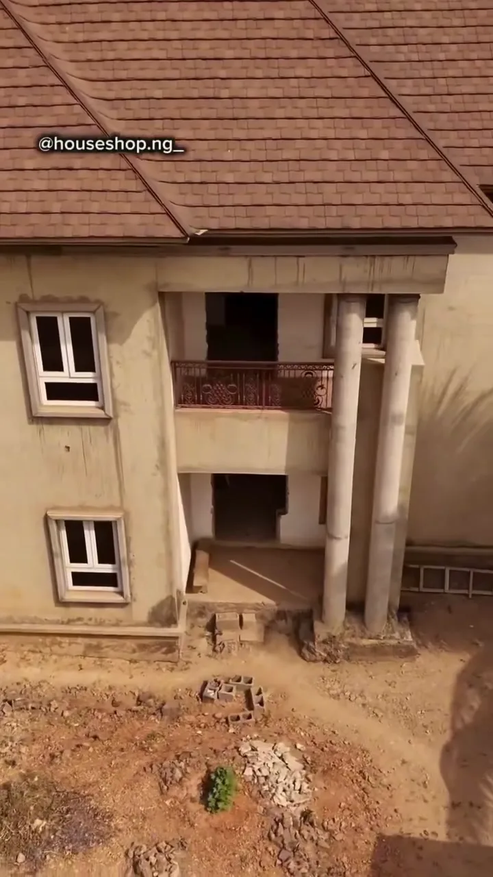4 Bedroom Duplex In Gwari For Sale in Abuja (FCT)