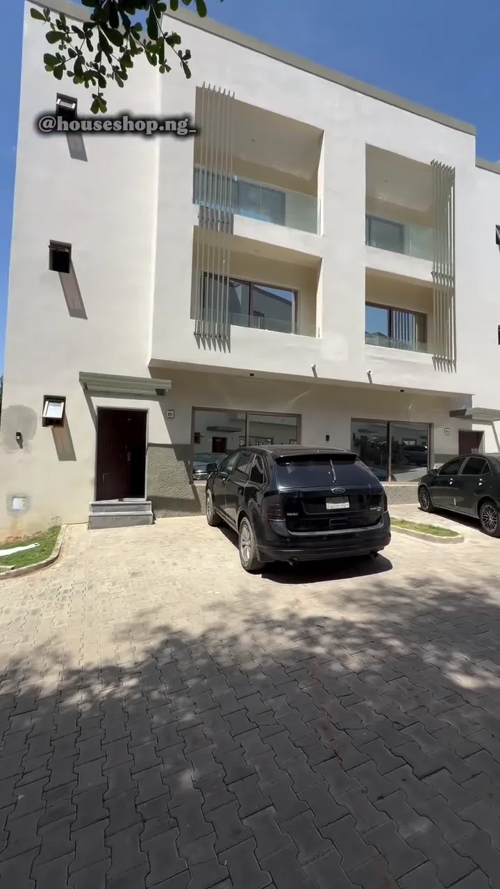 4 Bedroom Duplex In Maitama For Sale in Abuja (FCT)